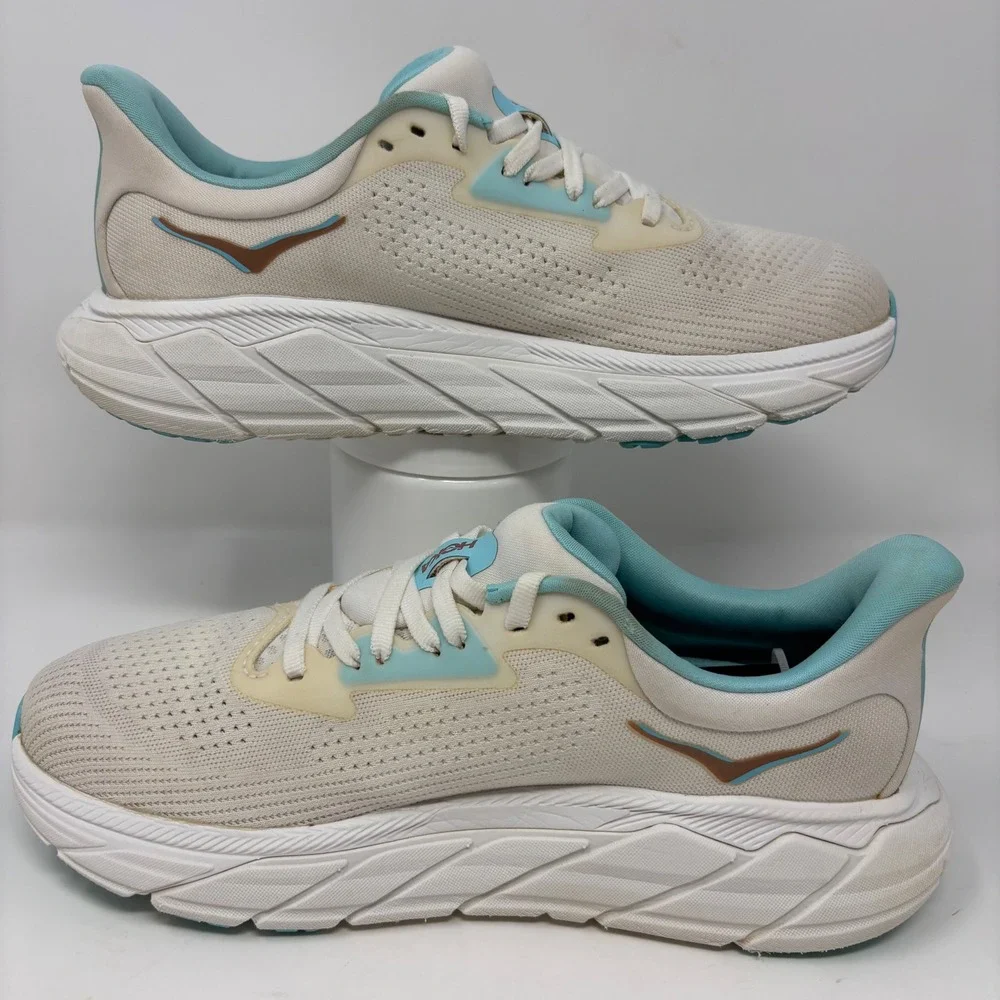 Hoka Arahi 7 Women's Size 8 Cream White Blue Running Shoes (1147851 FTRS)